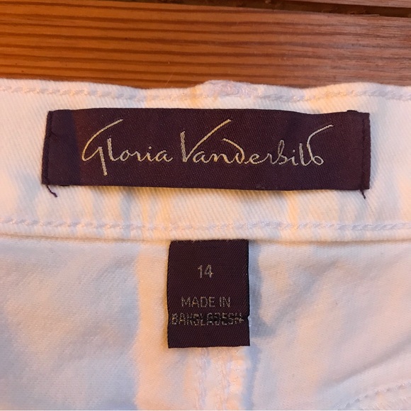 Gloria Vanderbilt Amanda White Cropped Pants Capris, EUC, 14 - Picture 2 of 11